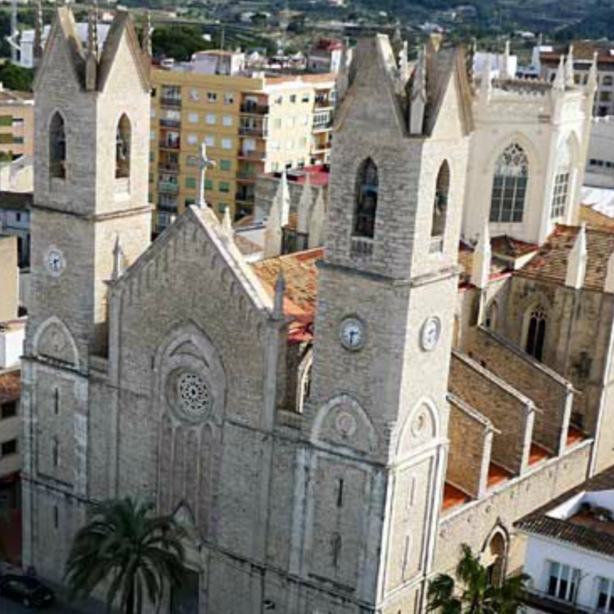 Templo Parroquial de la Puríssima Xiqueta y San Pedro Apostol (Katolish)